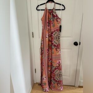 Pink/Peach/Coral NWT Lulu’s Floral Printed Halter Maxi Dress Size M
